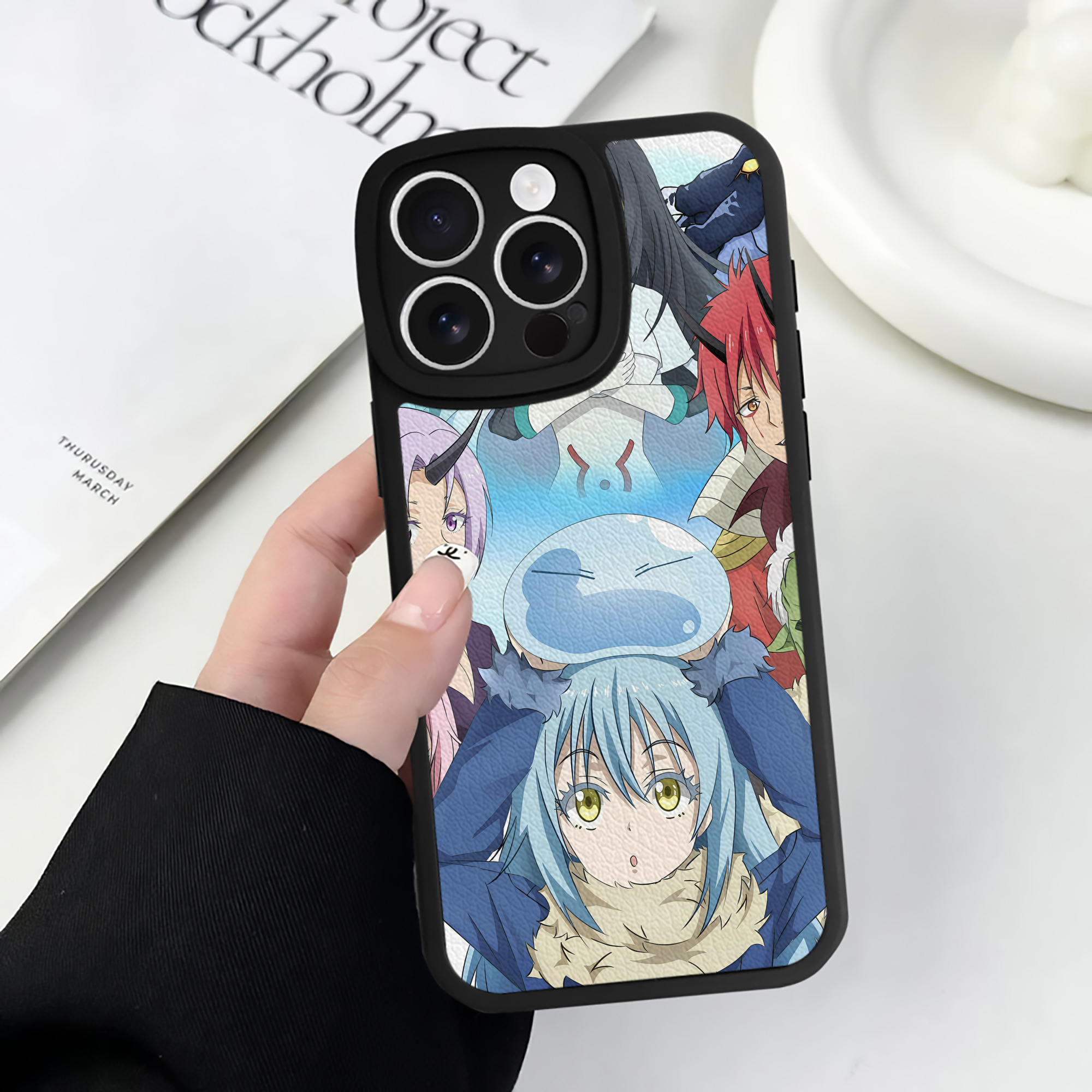 （画像用） 転スラ Regarding Reincarnated to Slime 【iPhone 16シリーズ対応】シリコンスマホケース（レザー調） 材質：シリコン